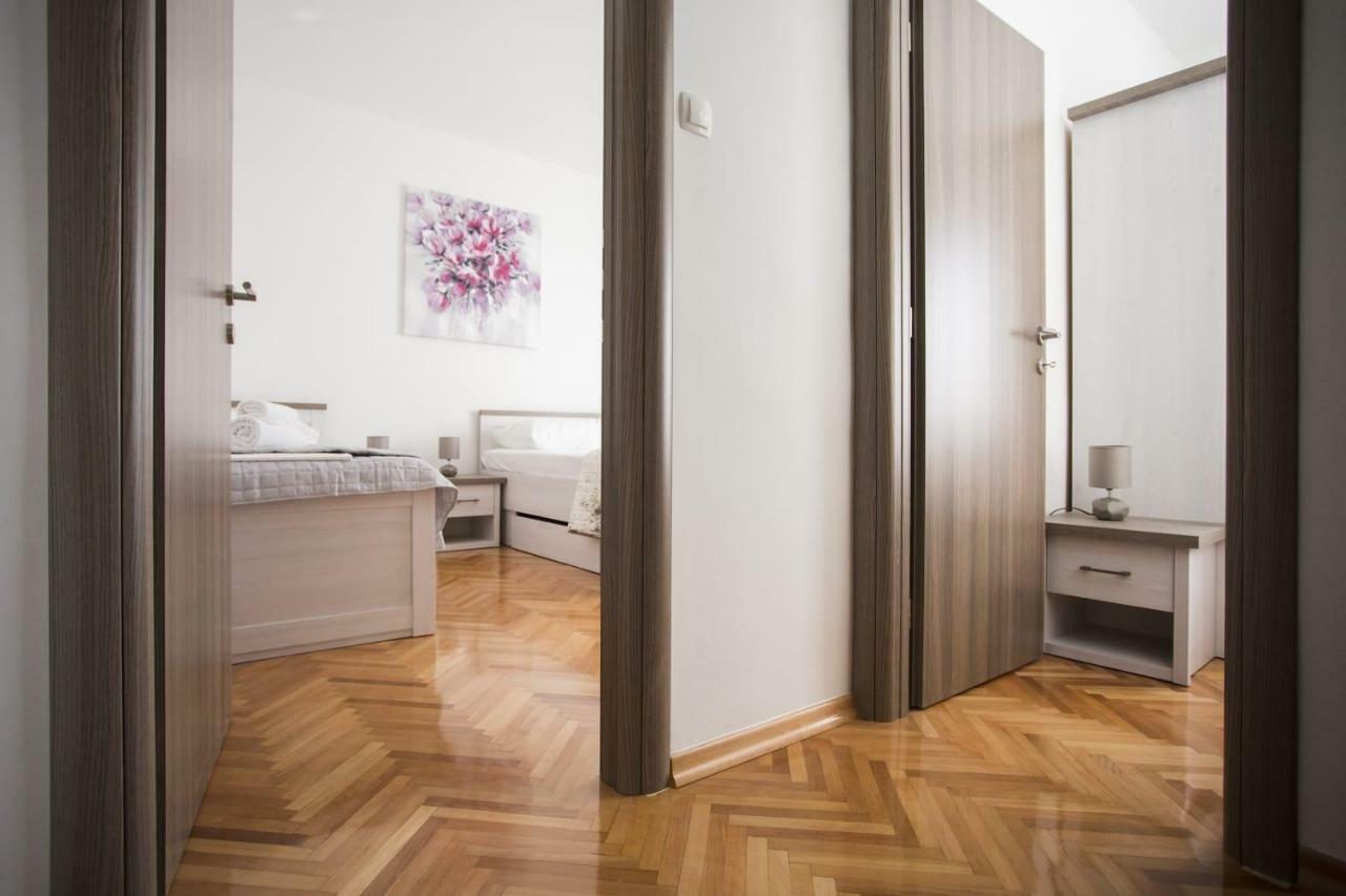 Apartman Leona Каштела Экстерьер фото
