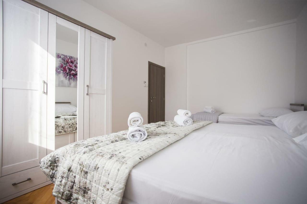 Apartman Leona Каштела Экстерьер фото
